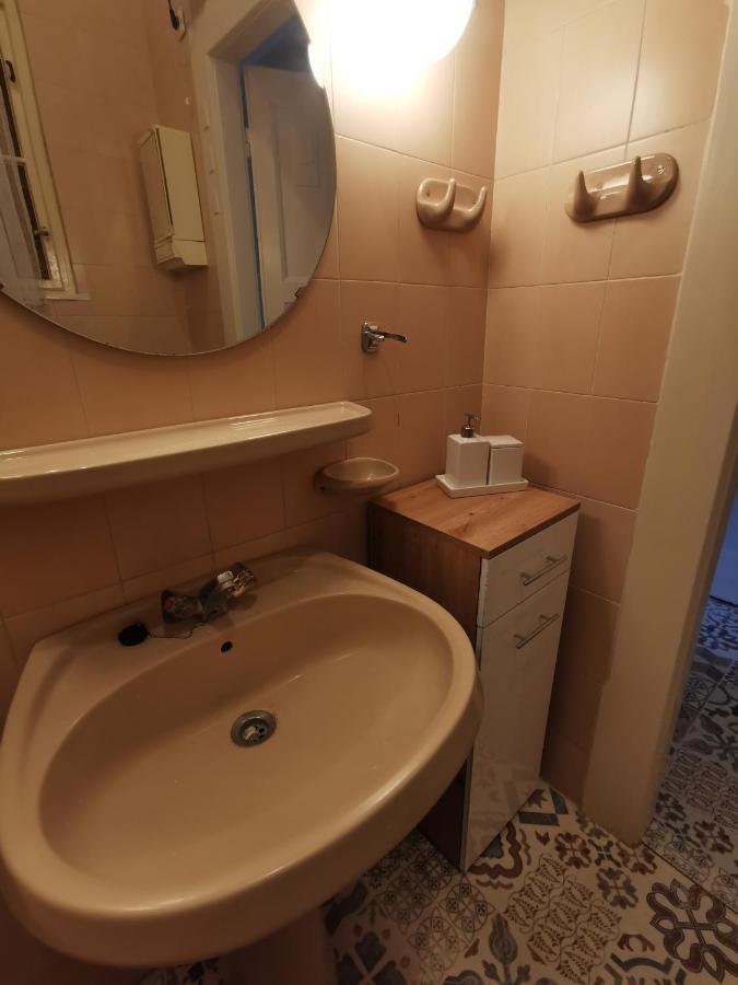 Antikvilla Apartman セゲド エクステリア 写真