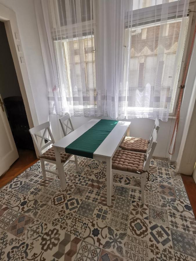 Antikvilla Apartman セゲド エクステリア 写真
