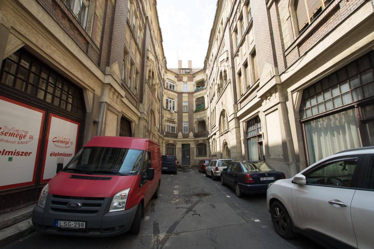 Antikvilla Apartman セゲド エクステリア 写真